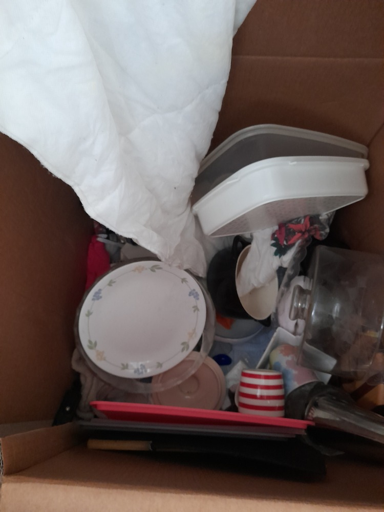 Storage King Maddington Abandoned Storage centre Auctions auction IB-1483