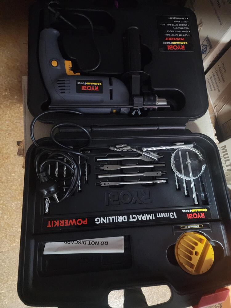 Keepsafe Storage Welshpool W1 Abandoned Storage Unit Auctions auction IB-1787