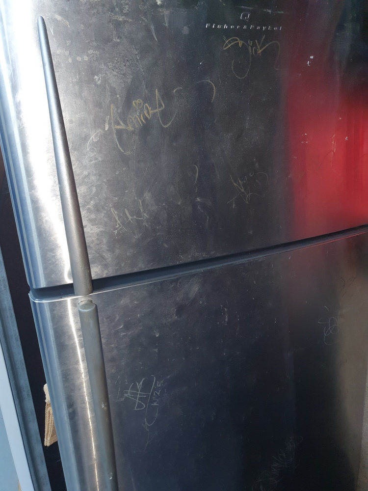 Loxon Storage Caboolture Storage auction IB-7569