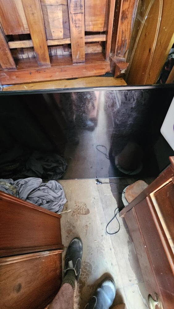 Storage King Bulimba Self Storage Unit auction IB-9800