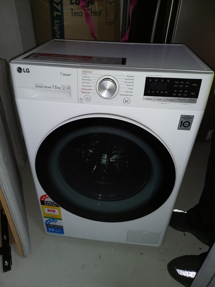 Storage King Alexandria Storage Facility Unit auction IB-5018