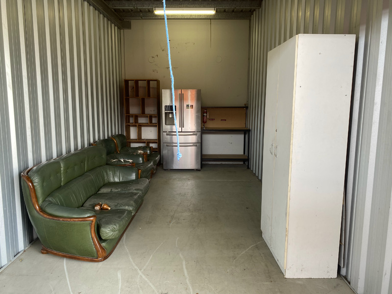 Big Box Self Storage Labrador Storage auction IB-7526