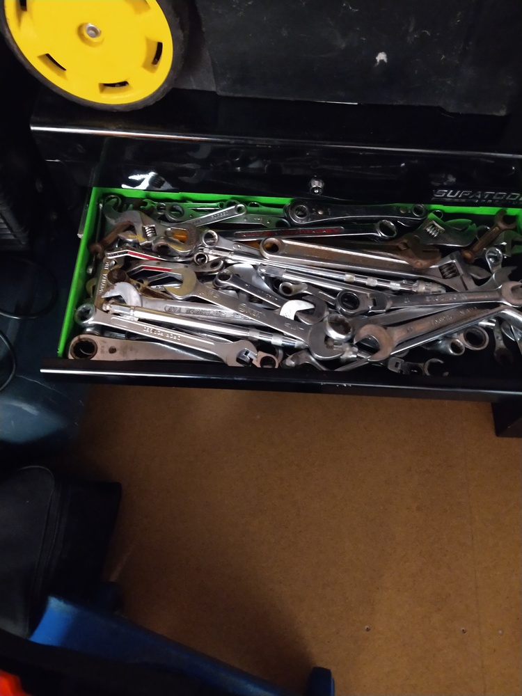 Kennards Self Storage Baringa Storage Facility Unit auction IB-1971