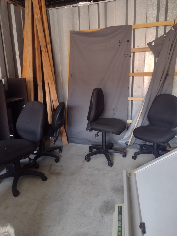 Kennards Self Storage Wentworthville Storage auction IB-2668