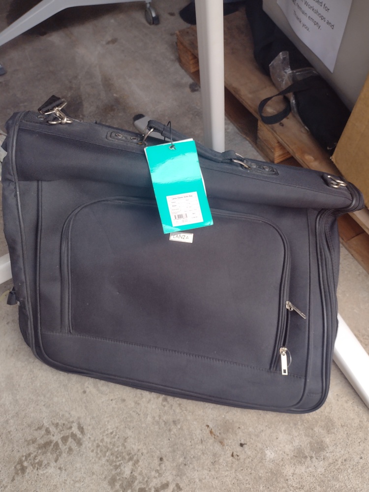 Kennards Self Storage Wentworthville Self Storage auction IB-2668