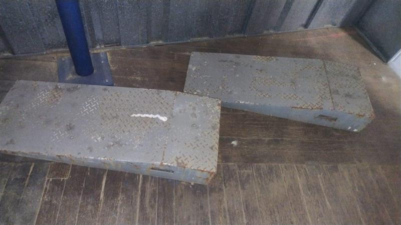 Storage King Rockdale Storage Facility Unit auction IB-8855