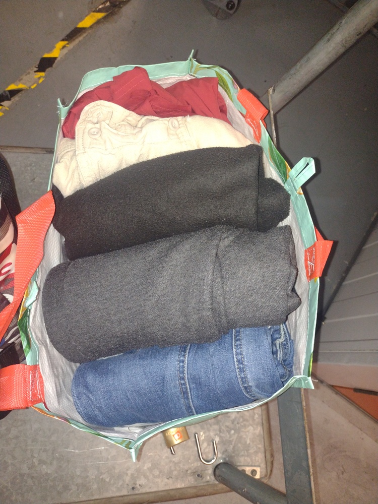 Kennards Self Storage Wentworthville Abandoned Storage shed Auctions auction IB-3742