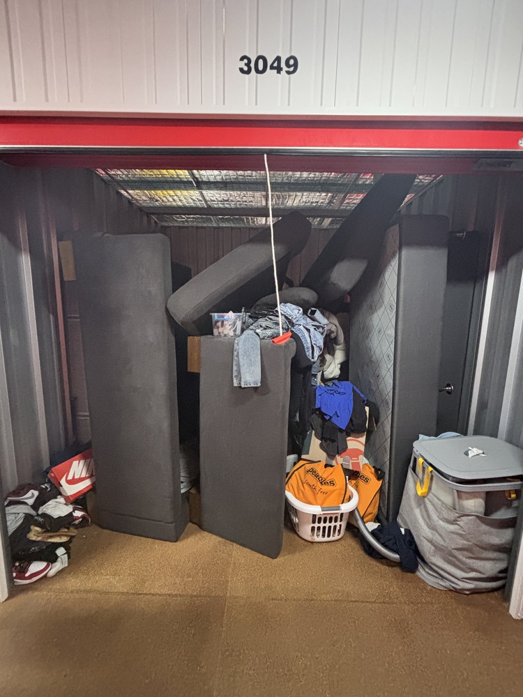 Keepsafe Storage OConnor Storage auction IB-7592