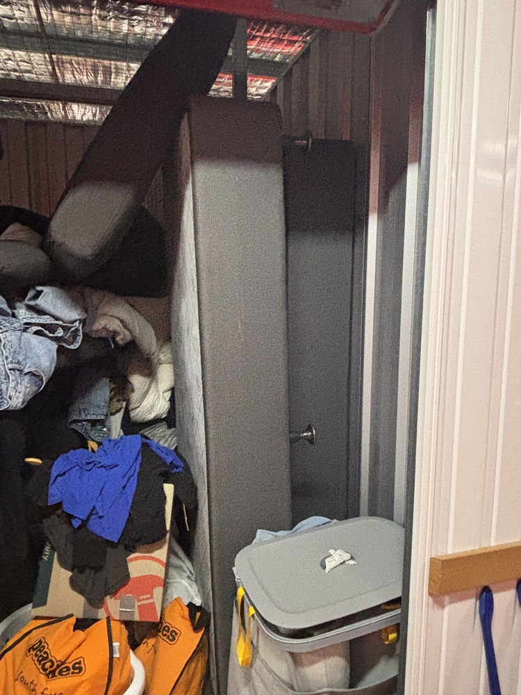 Keepsafe Storage OConnor Self Storage Unit auction IB-7592