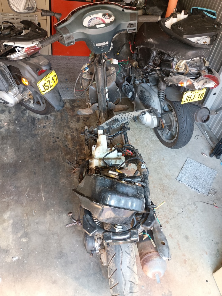 Kennards Self Storage Wetherill Park Bid on Self Storage Unit auction IB-4567