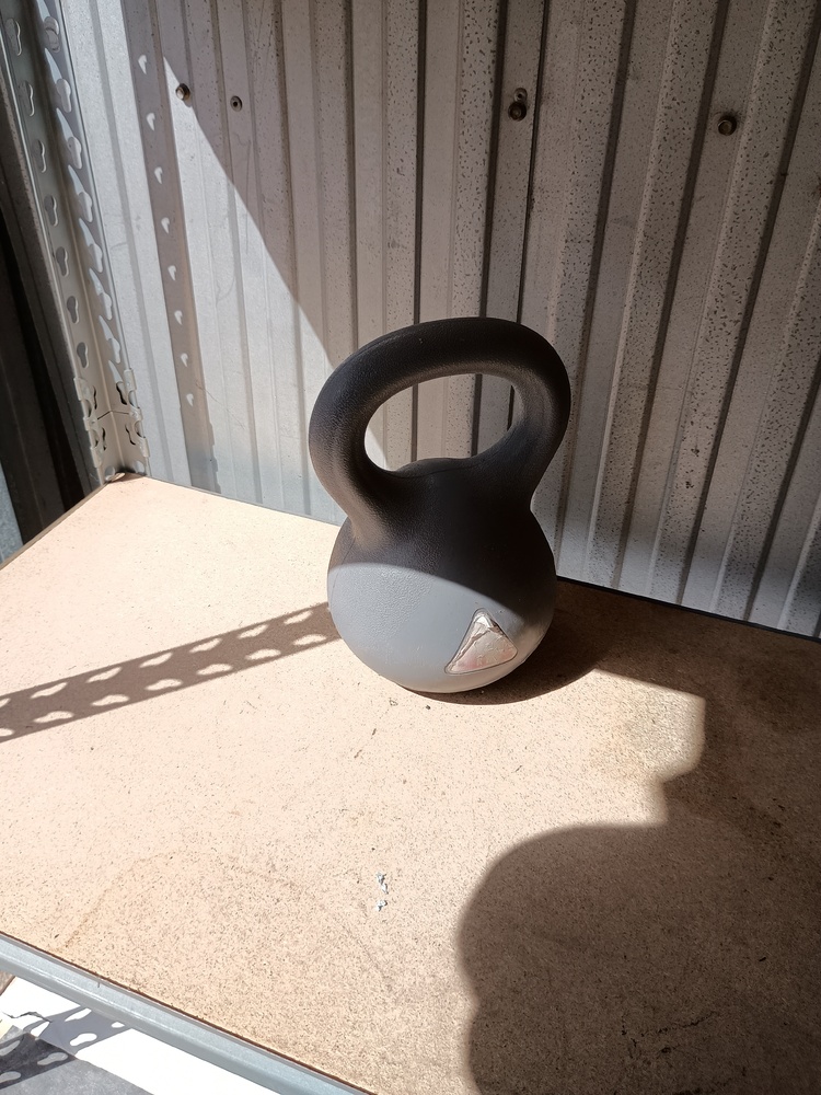 Kennards Self Storage Wetherill Park Abandoned Storage Auctions auction IB-4567