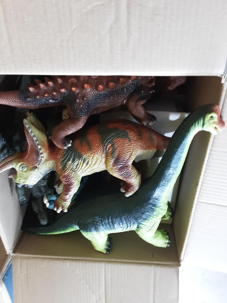 Brisbane Abandoned Storage centre Auctions auction IB-4568