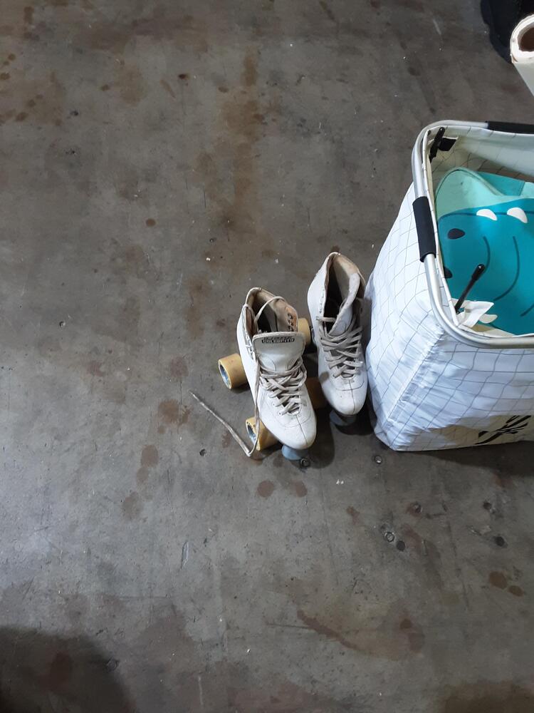 Brisbane Abandoned Storage garage Auctions auction IB-4568