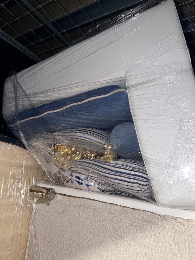 StorHub Rouse Hill Bid on Storage auction IB-7121