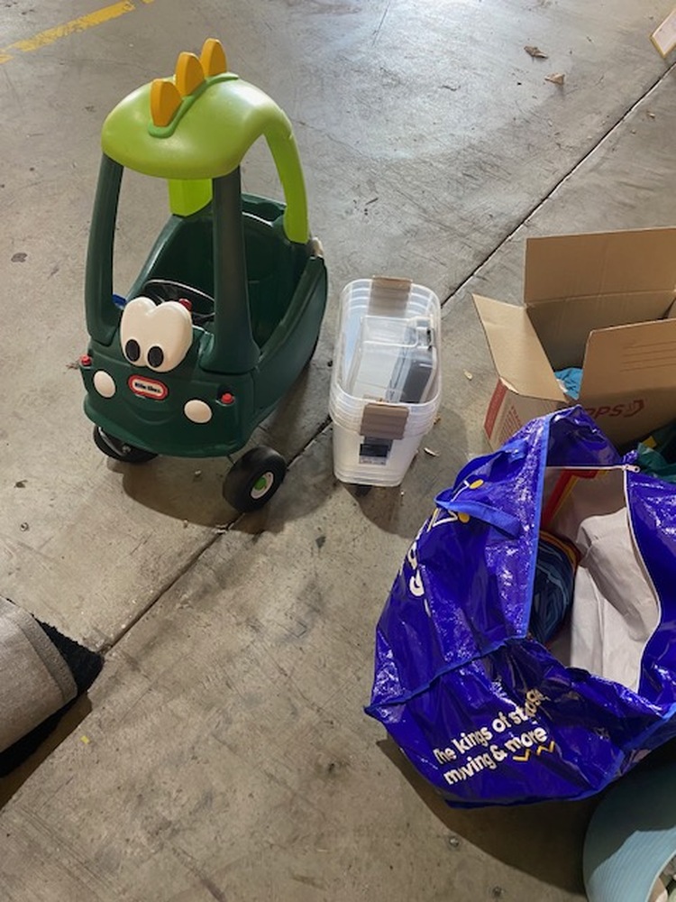 Brisbane Bid on Self Storage Unit auction IB-4690