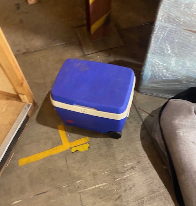 Brisbane Bid on Storage Unit auction IB-4690