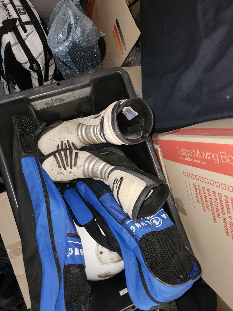 Rent a Space Padstow Abandoned Storage shed Auctions auction IB-3235