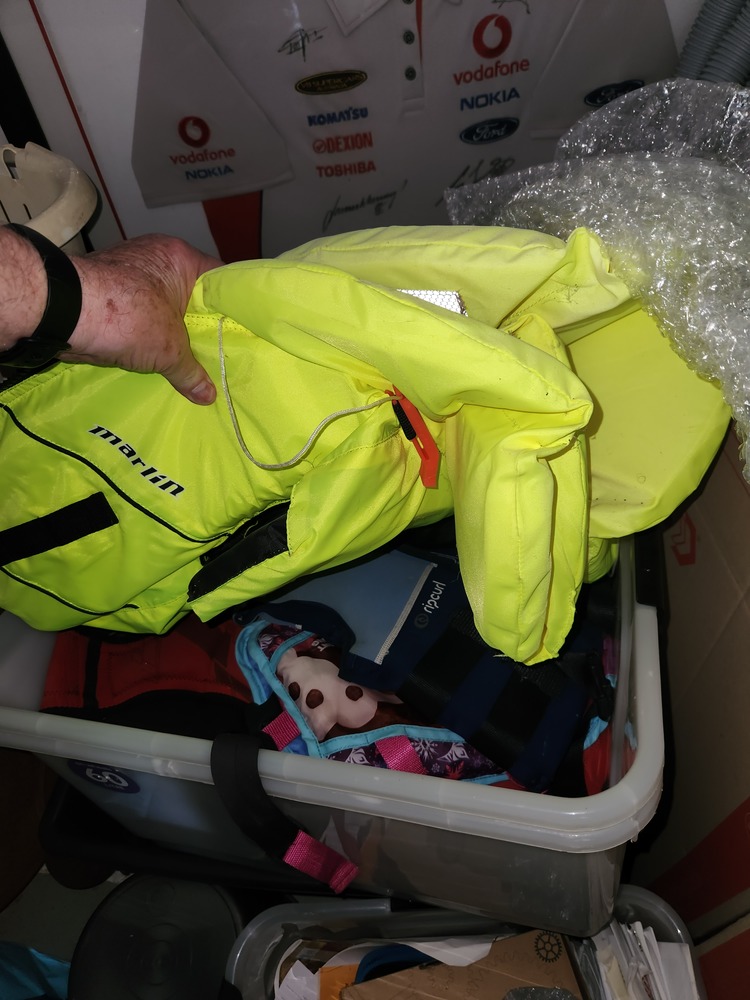 Rent a Space Padstow Abandoned Storage Unit Auctions auction IB-3235