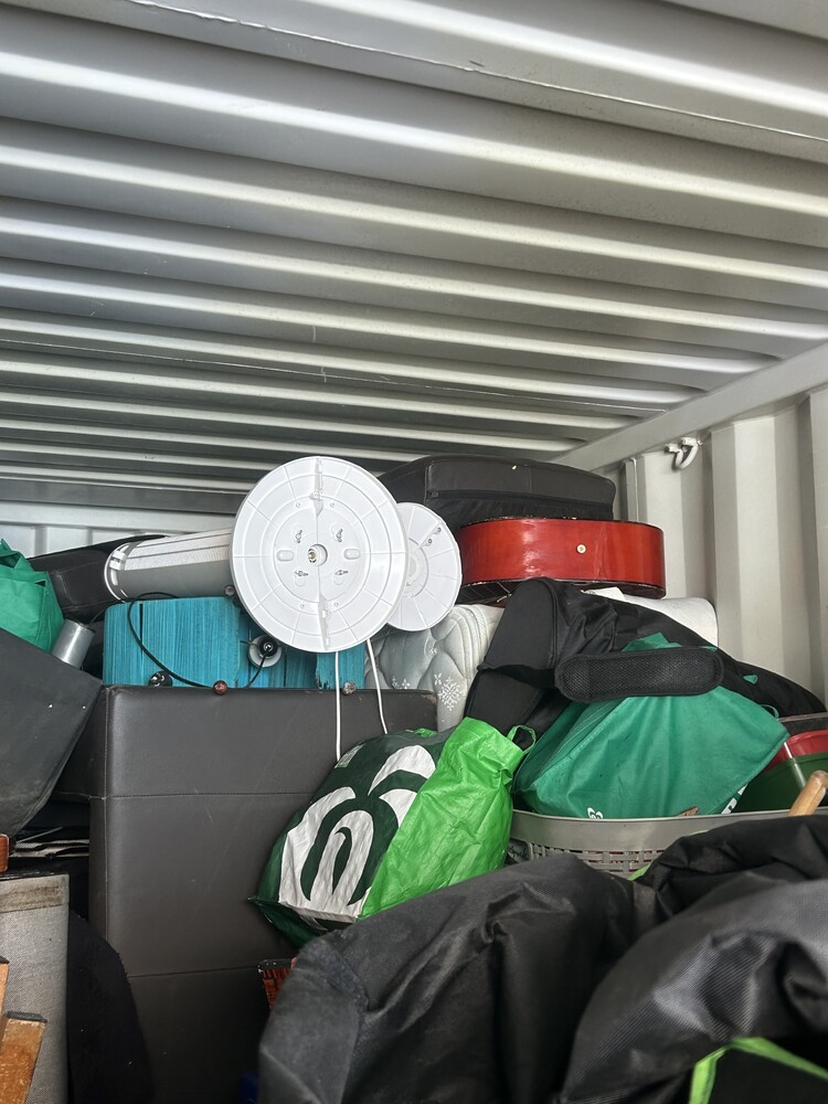 Storage King Bulimba Self Storage Unit auction IB-7248