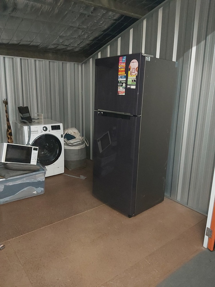 Rent a Space Padstow Self Storage Auctions auction IB-6621