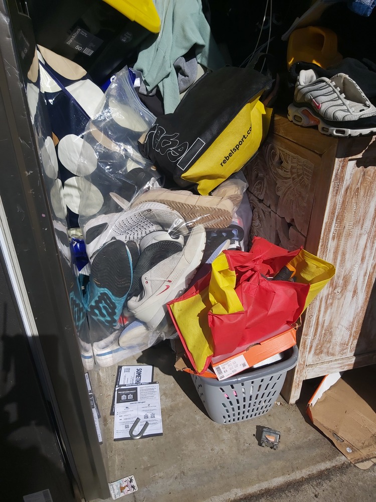 Rent a Space Padstow Abandoned Storage centre Auctions auction IB-3028