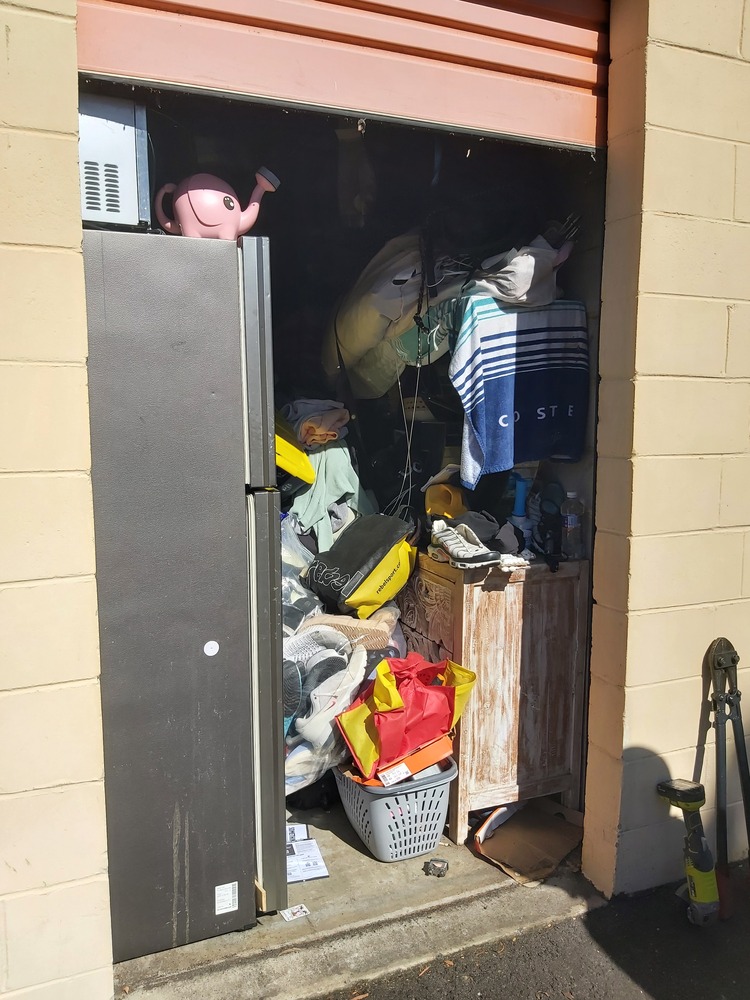 Rent a Space Padstow Abandoned Storage garage Auctions auction IB-3028