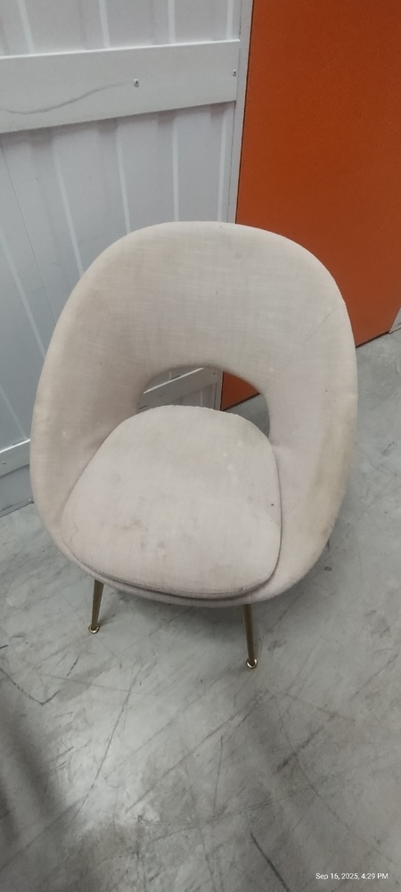 Kennards Self Storage Burleigh Junction Storage auction IB-9848