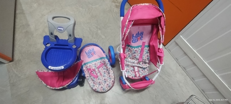 Kennards Self Storage Burleigh Junction Storage Facility Unit auction IB-9848