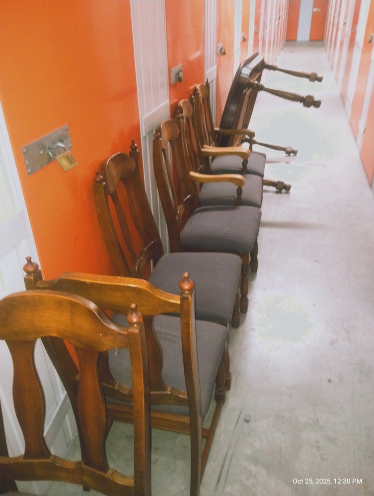 Kennards Self Storage Burleigh Junction AustraliaÂ Storage Auctions auction IB-9848