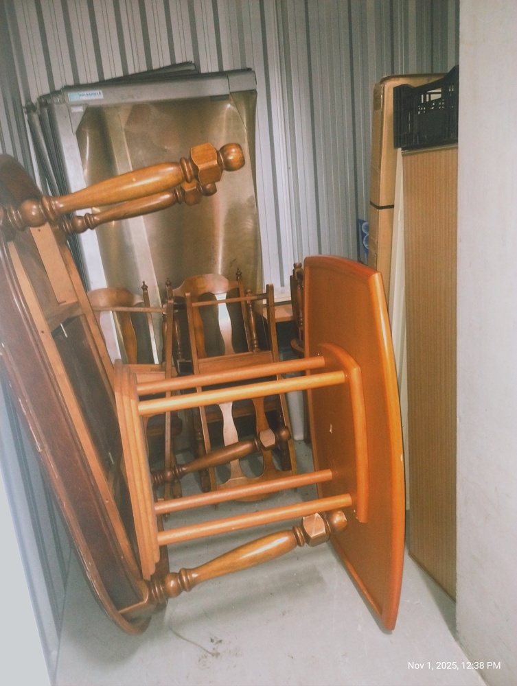 Kennards Self Storage Burleigh Junction Self Storage Auctions auction IB-9848