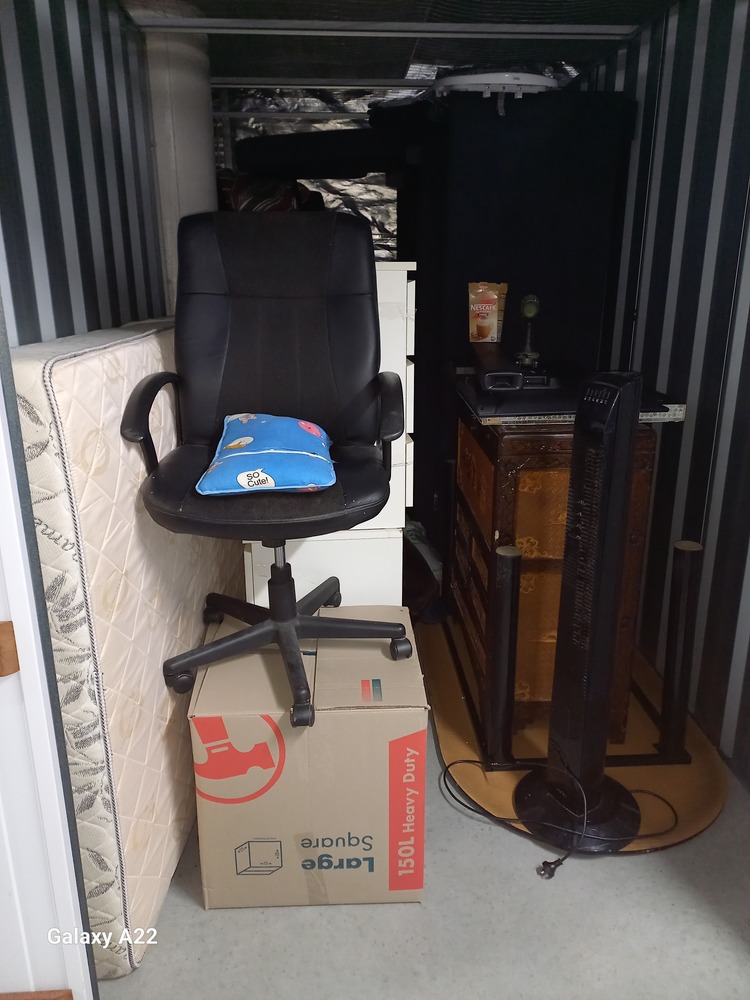 Storage King Moorebank Bid on Storage Unit auction IB-5618