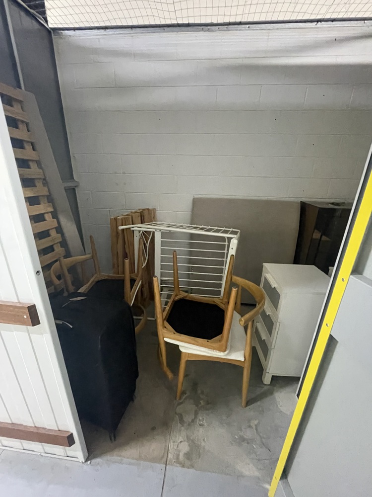 Storage King Frenchs Forrest Bid on Storage Unit auction IB-5414