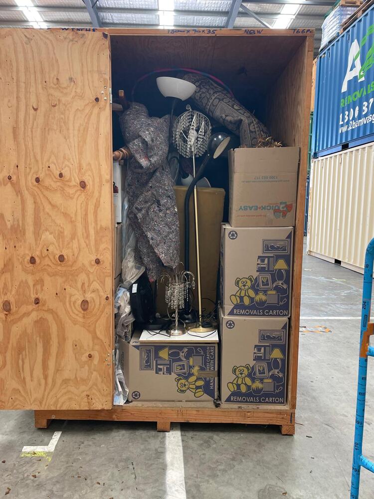QUICK AND EASY BOX Storage Unit auction IB-6811