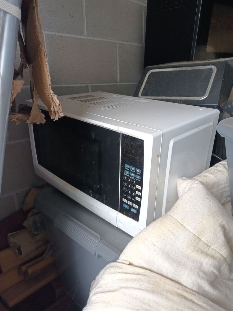 Storage King Frankston Abandoned Self Storage Auctions auction IB-8109