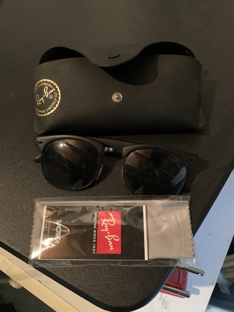 Storage King Penrith Abandoned Storage Auctions auction IB-9944