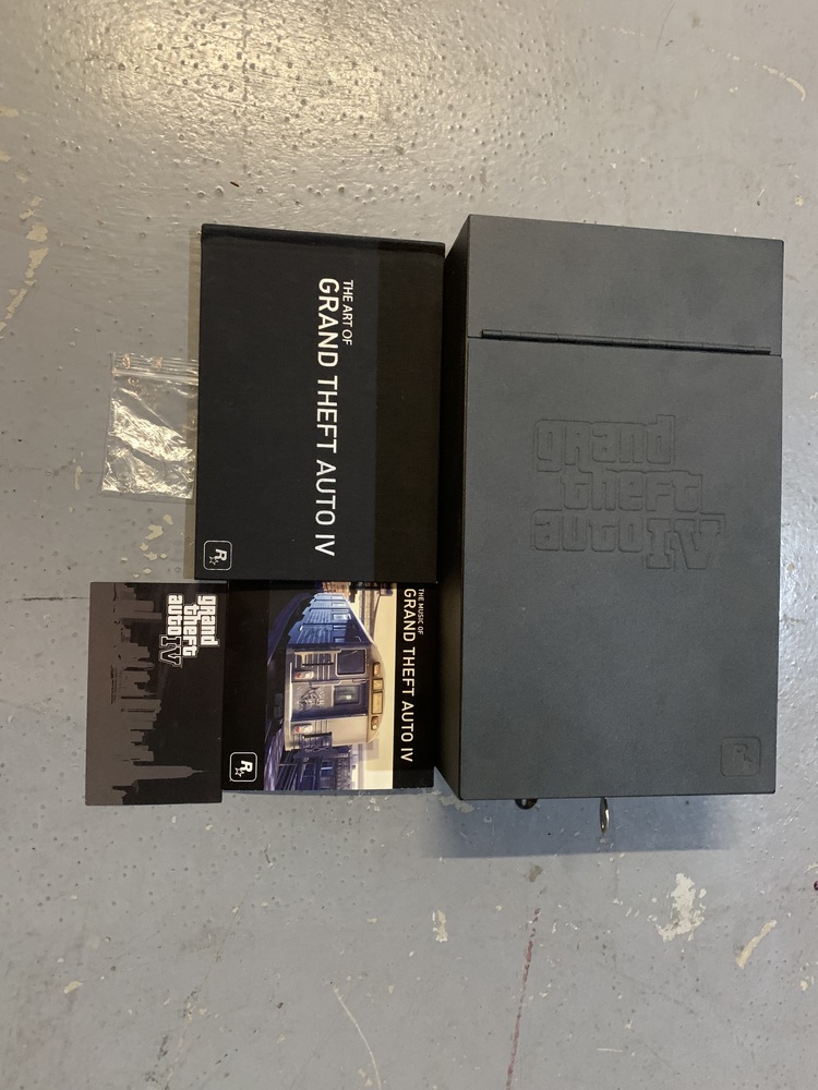 Storage King Penrith Abandoned Storage centre Auctions auction IB-9944