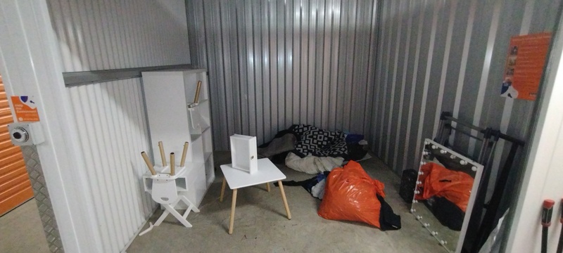 Kennards Self Storage Waterloo Self Storage Facility Unit auction IB-8144