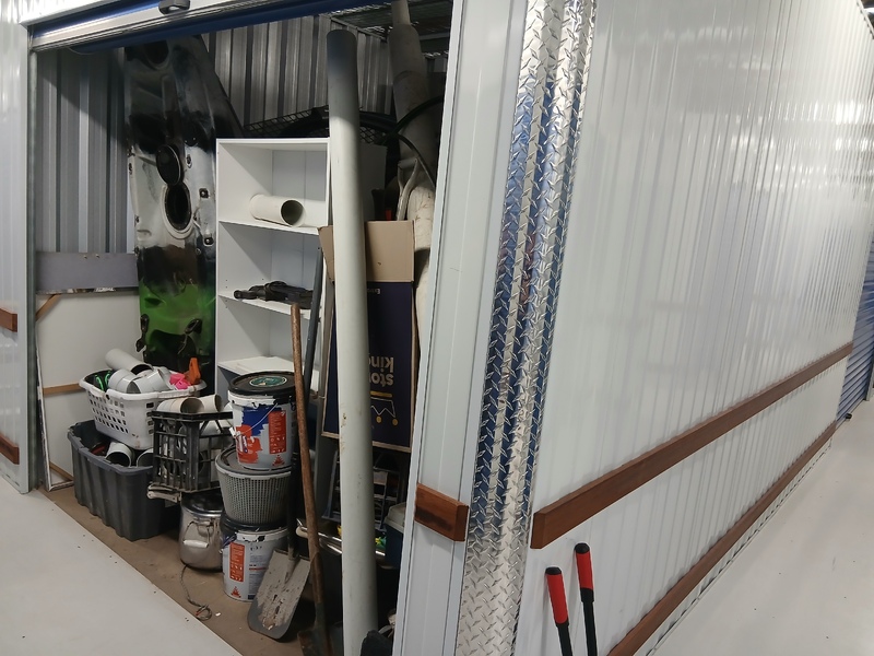 Roomia Self Storage St Marys SA Abandoned Storage garage Auctions auction IB-1683