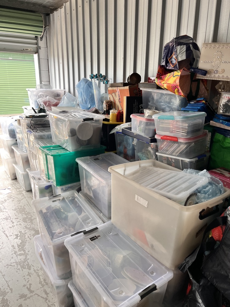 Storage City West Gosford Abandoned Storage garage Auctions auction IB-7646