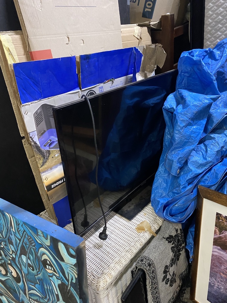 Storage King Eagle Farm Abandoned Self Storage Auctions auction IB-6712