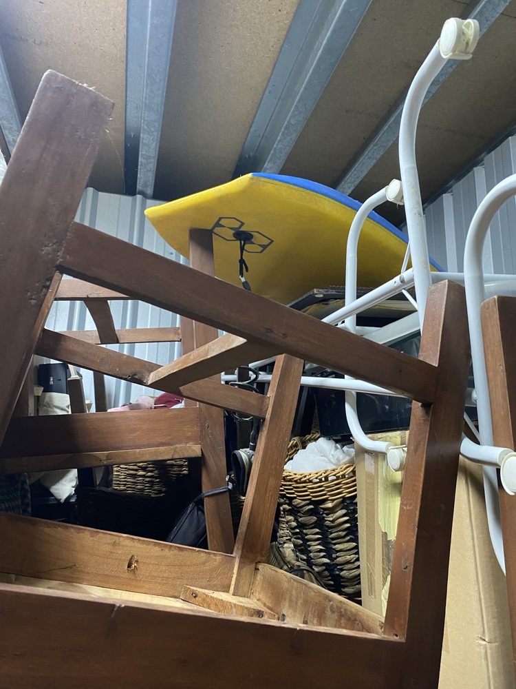 Storage King Eagle Farm Abandoned Storage centre Auctions auction IB-6712