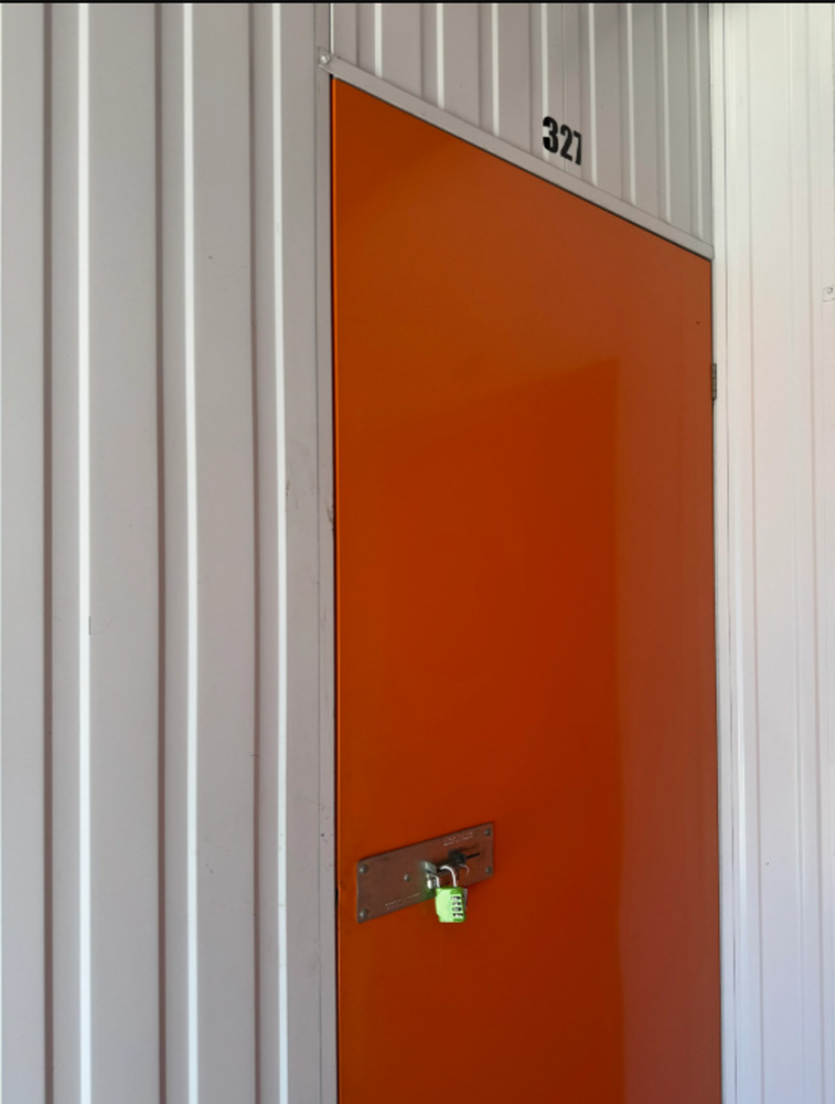 StoreLocal Epping Storage auction IB-1701