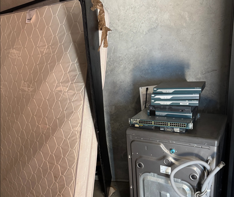 StoreLocal Epping Self Storage Unit auction IB-1701