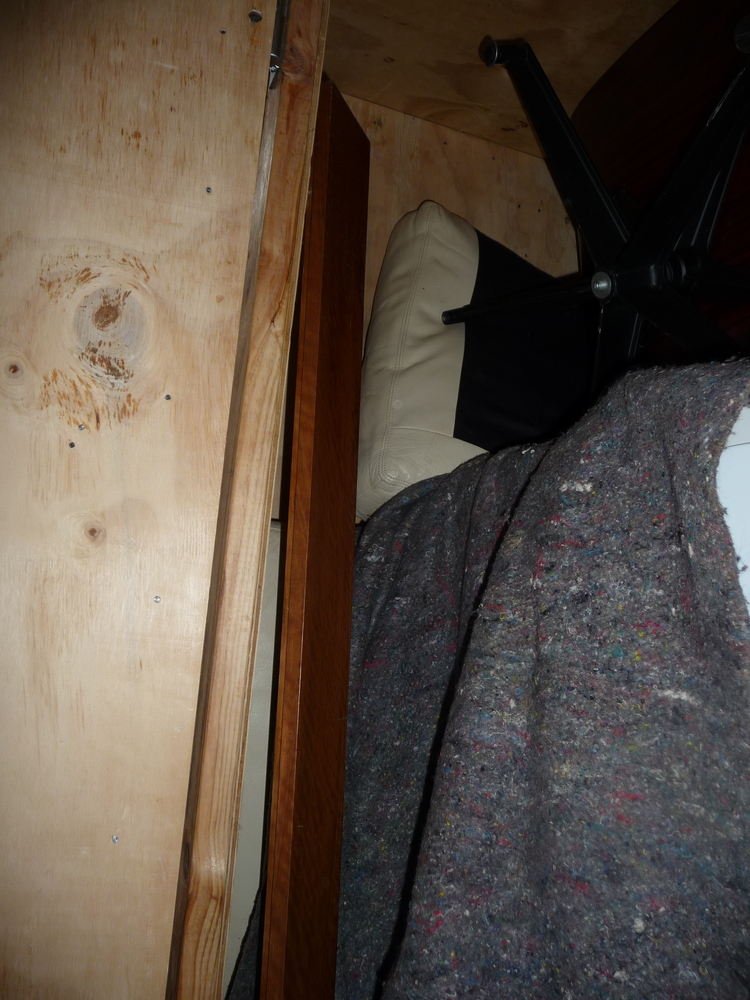 Storage Plus Richmond Bid on Storage auction IB-3325