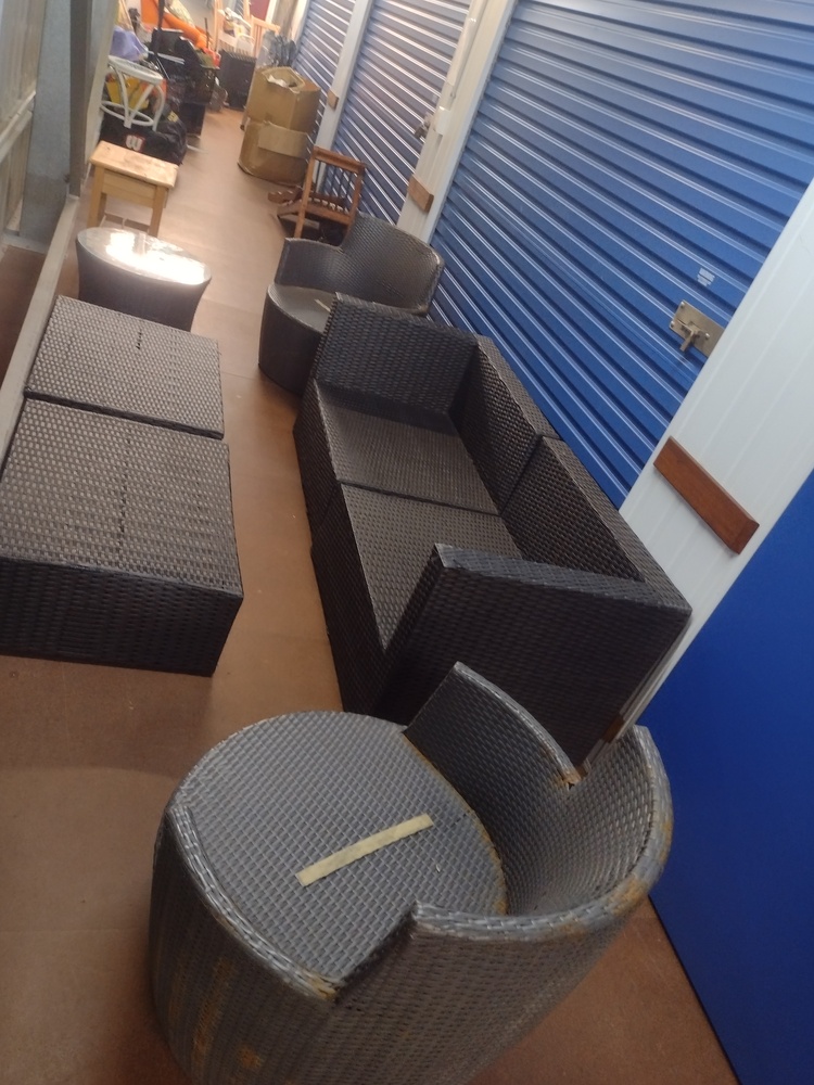 Kennards Self Storage Warana Bid on Storage Unit auction IB-3529