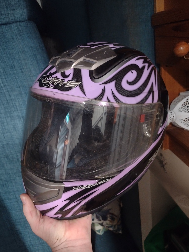 Kennards Self Storage Warana Abandoned Storage garage Auctions auction IB-3529