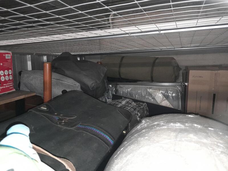 StoreLocal Pimpama  Self Storage auction IB-2656