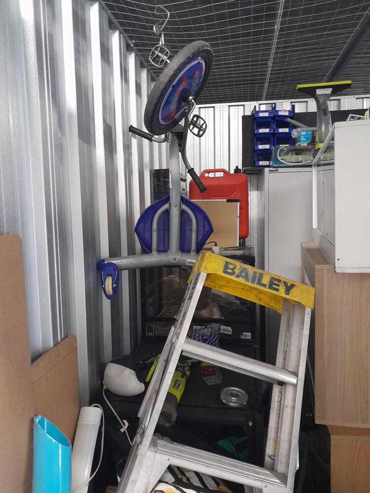 StoreLocal Pimpama  Bid on Self Storage Unit auction IB-2100