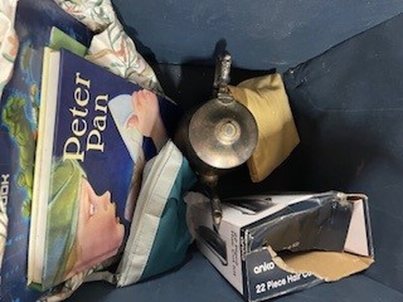 Kennards Self Storage Camperdown Abandoned Storage Auctions auction IB-5482