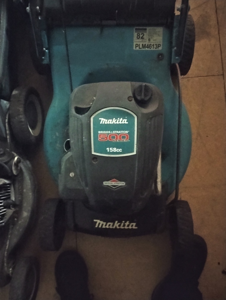 Kennards Self Storage Warrawong Storage auction IB-3056